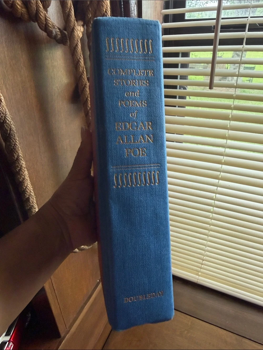 📖📚 Complete Stories and Poems of Edgar Allan Poe